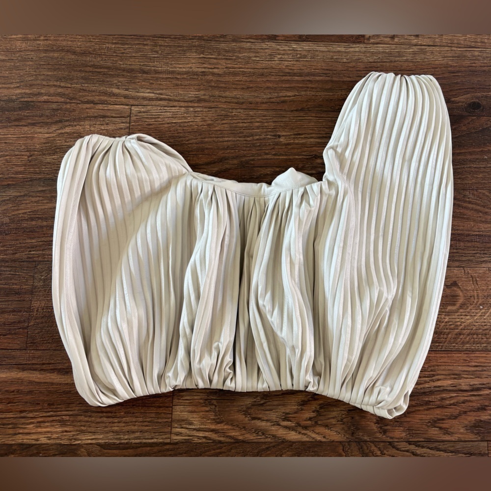 Nanushka JEN Pleated Alt-Leather Bag - Vegan Leather Bag - Picture 4 of 16